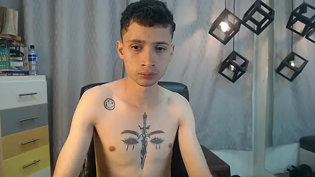 LucassSmith11 online show from 06-04-26, 03:33