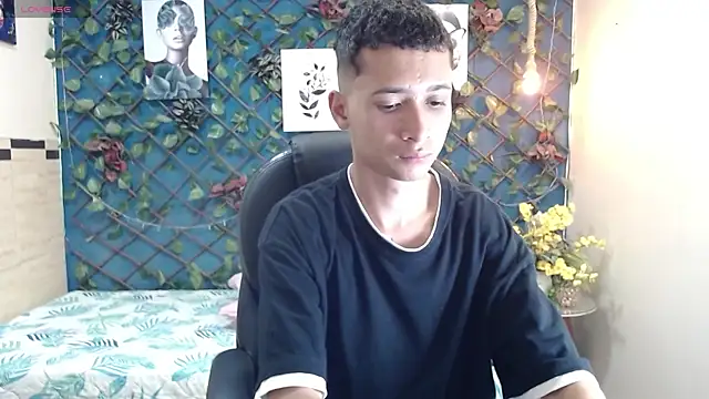 LucassSmith11 online show from 05-09-26, 08:23