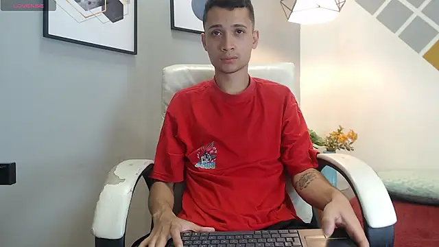 LucassSmith11 online show from 02-09-26, 07:01