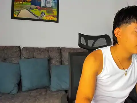 Mikke18 online show from 11-29-25, 03:17