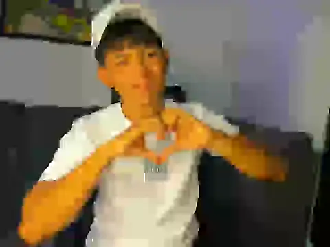 Mikke18 online show from 12-01-25, 11:27