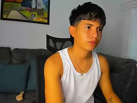 Mikke18 online show from 12-02-25, 08:43