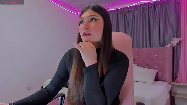 AngieG02  online show from 01-08-26, 02:17