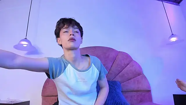 Brenda Tina online show from 01-14-26, 07:50