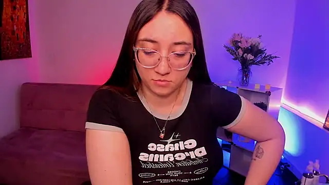 SwettieSammy online show from 06-26-26, 12:44