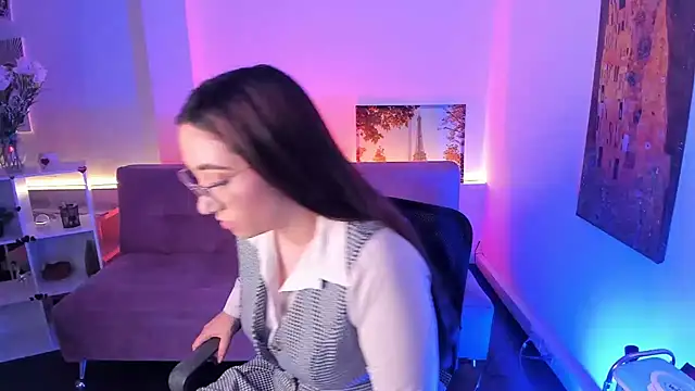 SwettieSammy online show from 04-28-26, 12:20