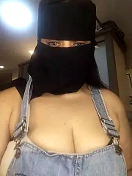 lolotheone online show from 04-11-26, 08:12