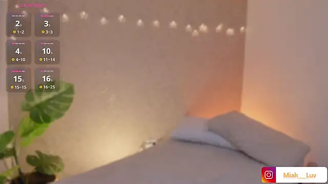 Snapshot of miah_luv chatting on 01-13-26, 08:02 miah luv online show from 01-13-26, 08:02