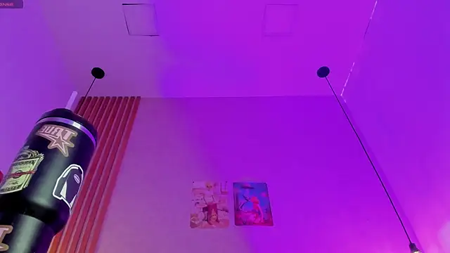 Snapshot of Valerykat_ chatting on 03-04-26, 12:13 Valerykat online show from 03-04-26, 12:13