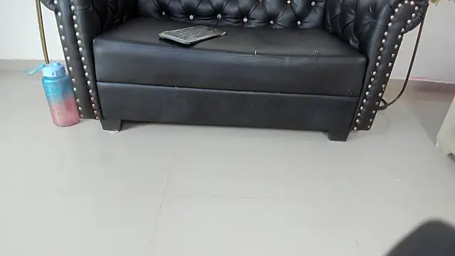 Snapshot of AnitaDuque chatting on 01-15-26, 01:20 AnitaDuque online show from 01-15-26, 01:20