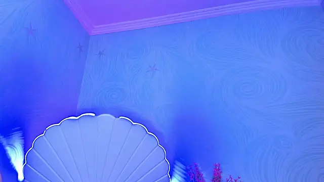 Snapshot of CHLOE_BLOWJOB chatting on 04-19-26, 02:12 CHLOE BLOWJOB online show from 04-19-26, 02:12