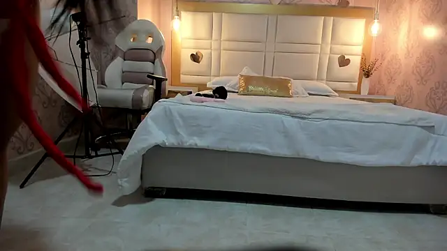 Snapshot of CHLOE_BLOWJOB chatting on 12-15-25, 11:27 CHLOE BLOWJOB online show from 12-15-25, 11:27