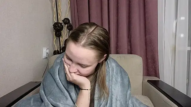 BibiStapler online show from 12-18-25, 07:07