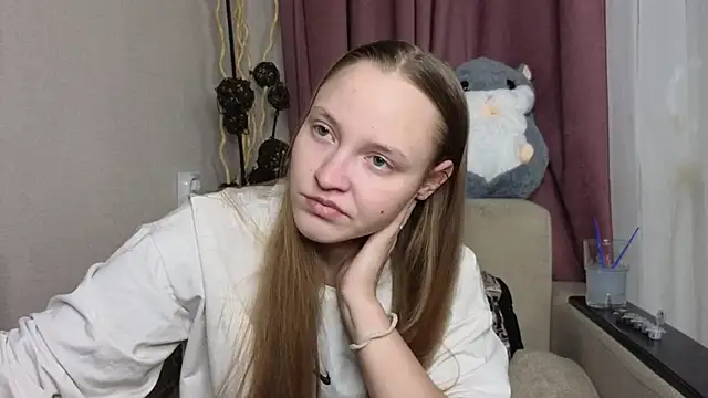 BibiStapler online show from 12-17-25, 08:14