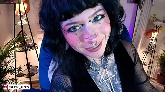 Snapshot of AryRousse chatting on 05-27-26, 02:41 AryRousse online show from 05-27-26, 02:41