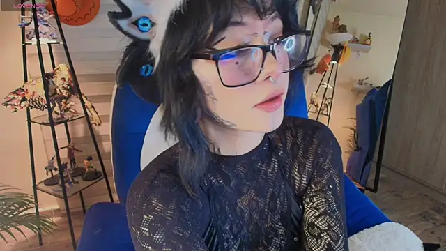 AryRousse online show from 03-25-26, 02:33