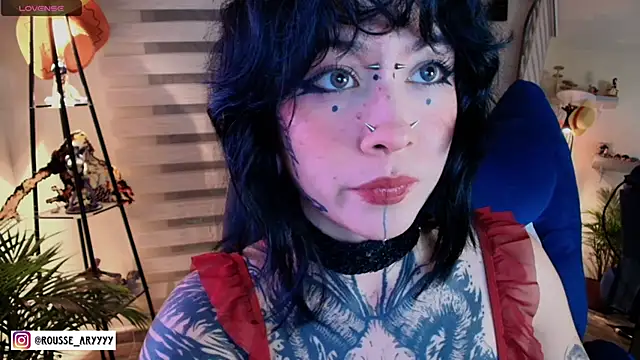 AryRousse online show from 05-02-26, 04:07