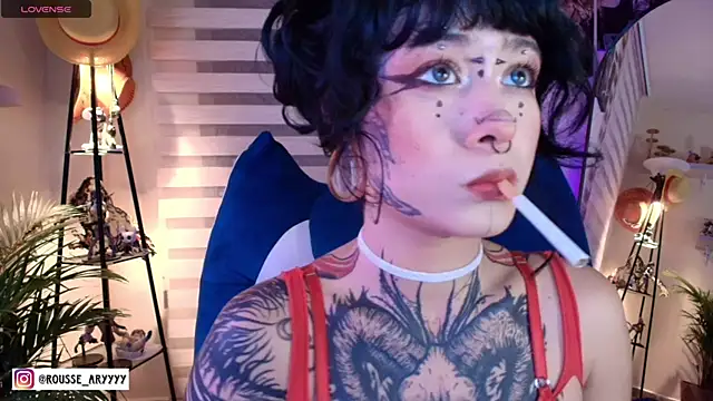Snapshot of AryRousse chatting on 06-13-26, 03:37 AryRousse online show from 06-13-26, 03:37