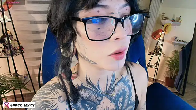 AryRousse online show from 04-16-26, 01:39