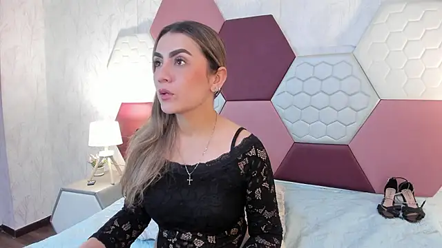 Snapshot of AriaRous chatting on 02-05-26, 03:52 AriaRous online show from 02-05-26, 03:52