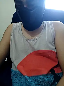 Snapshot of chocolateyboy77 chatting on 01-14-26, 06:06 chocolateyboy77 online show from 01-14-26, 06:06