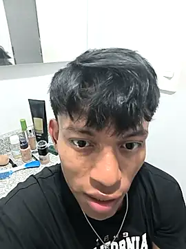 santinaughty online show from 04-15-26, 01:00