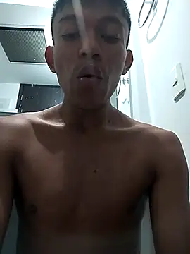 Snapshot of santinaughty chatting on 12-17-25, 02:16 santinaughty online show from 12-17-25, 02:16