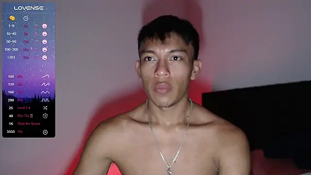 Snapshot of santinaughty chatting on 12-22-25, 04:23 santinaughty online show from 12-22-25, 04:23