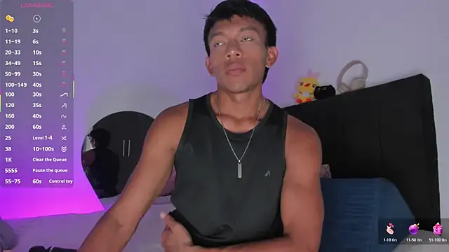 santinaughty online show from 03-19-26, 12:32