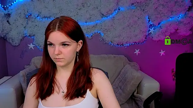 Snapshot of mikameovv chatting on 05-20-26, 10:12 mikameovv online show from 05-20-26, 10:12