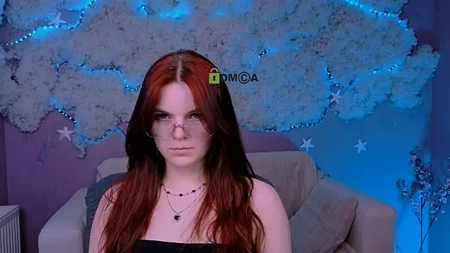Snapshot of mikameovv chatting on 04-22-26, 09:38 mikameovv online show from 04-22-26, 09:38