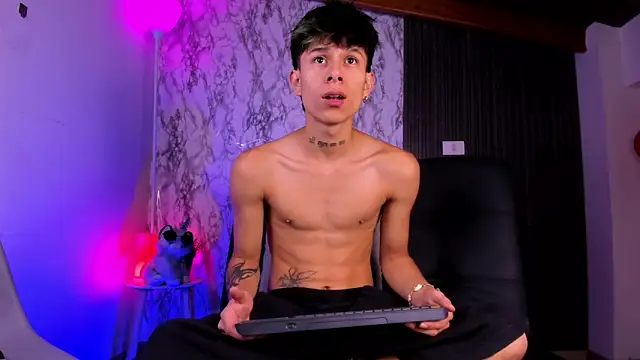 Jake beach  online show from 02-18-26, 04:10