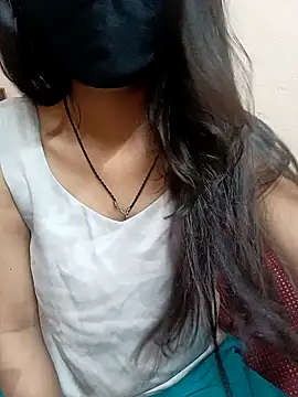 Snapshot of Rukmadi_hot chatting on 05-08-26, 04:38 Rukmadi hot online show from 05-08-26, 04:38
