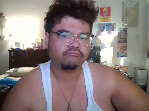 Snapshot of ilove90123 chatting on 05-22-26, 02:26 ilove90123 online show from 05-22-26, 02:26