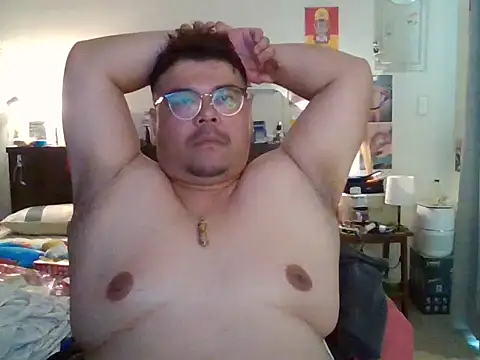 Snapshot of ilove90123 chatting on 05-28-26, 01:35 ilove90123 online show from 05-28-26, 01:35