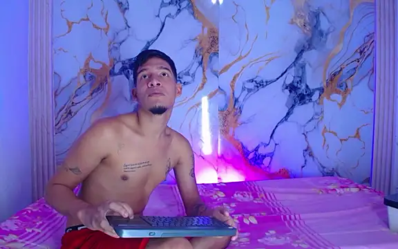 Peter boys 1 online show from 01-11-26, 03:13