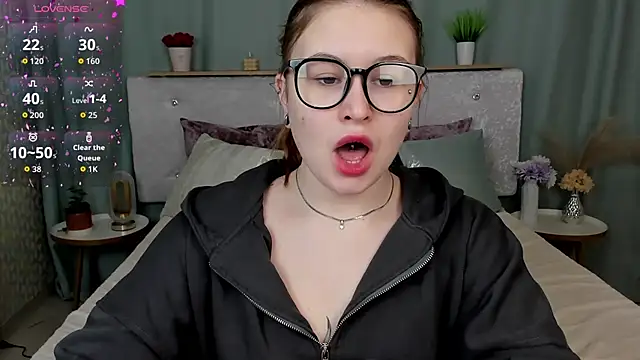 MilanaXHoney online show from 03-05-26, 12:51