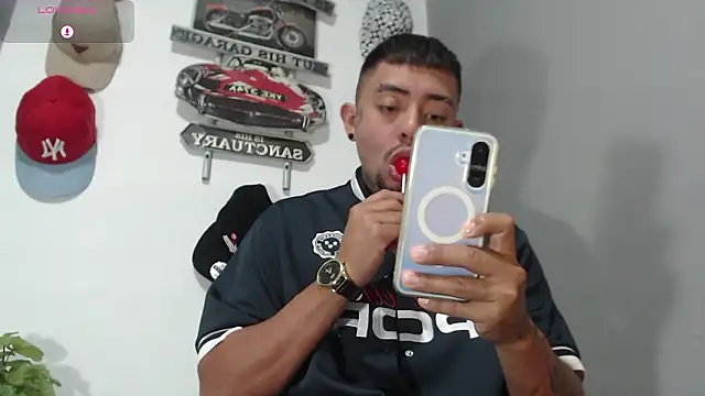 BASTIAN NICOLAS  online show from 02-16-26, 09:34