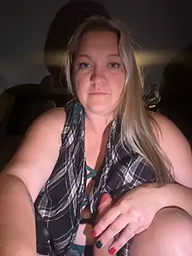 BustyGoddess6969 online show from 12-01-25, 02:34