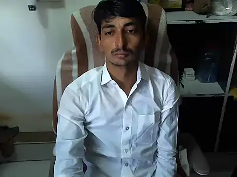 TwinklyBasket897 online show from 12-04-25, 03:49