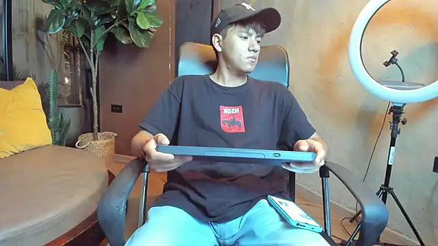 isaac grimm online show from 02-05-26, 03:13