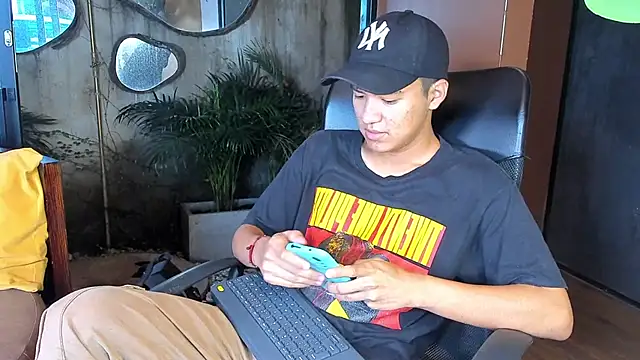 isaac grimm online show from 01-17-26, 02:59