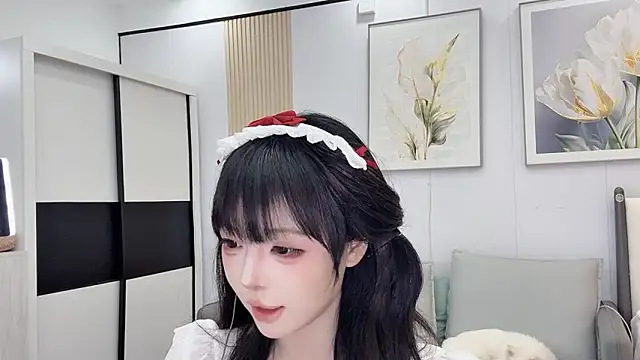 xiaoyu-8888 online show from 02-09-26, 12:36