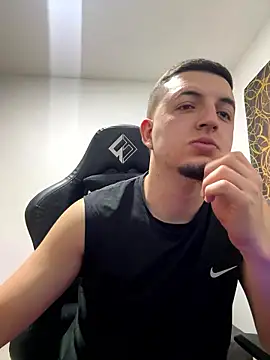 Liam jones10 online show from 01-09-26, 04:58