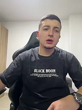 Liam jones10 online show from 12-15-25, 05:13