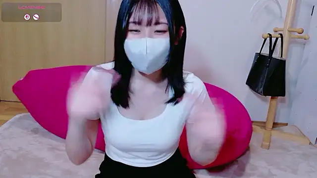 Snapshot of shiorin_3 chatting on 06-01-26, 10:59 shiorin 3 online show from 06-01-26, 10:59