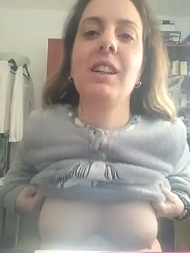 Sareyxon online show from 12-18-25, 10:30