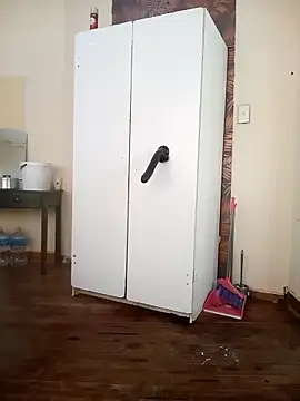 naughty horny bitch online show from 04-11-26, 05:37