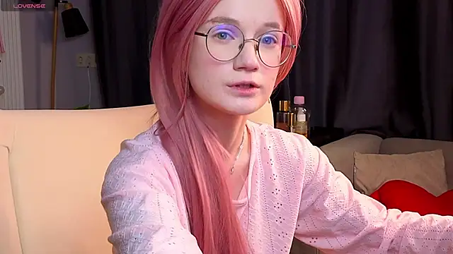 Snapshot of Kitty_smalltits chatting on 01-15-26, 04:16 Kitty smalltits online show from 01-15-26, 04:16