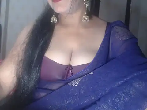 Hotronita123 online show from 04-08-26, 05:36